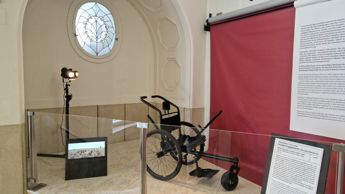 Der „Freedom Chair“ in der Präsentation „Objekt im Spotlight“: Der „Freedom Chair“ in der Präsentation „Objekt im Spotlight“