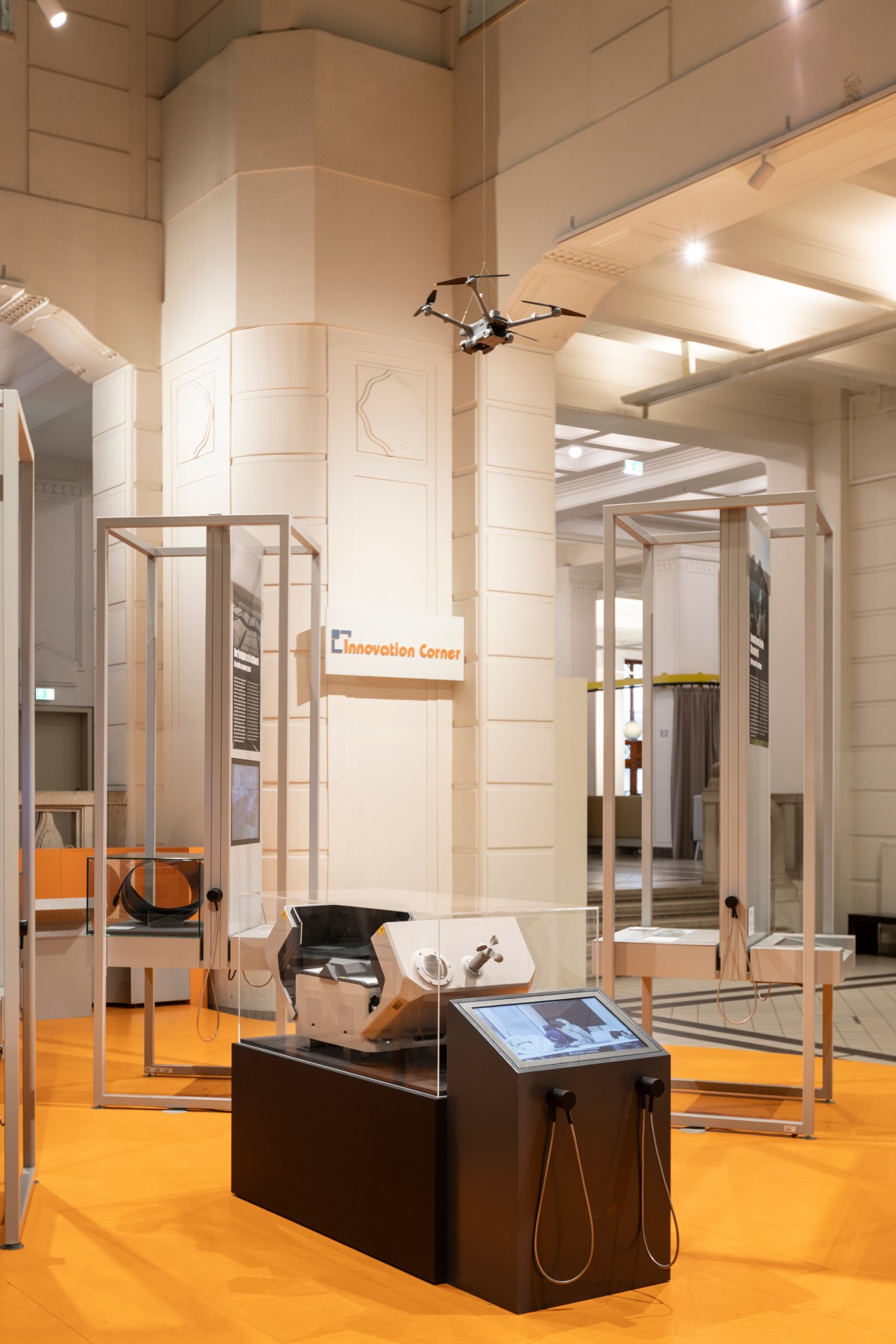 „Drone-in-a-Box“-System (Globe Flight)