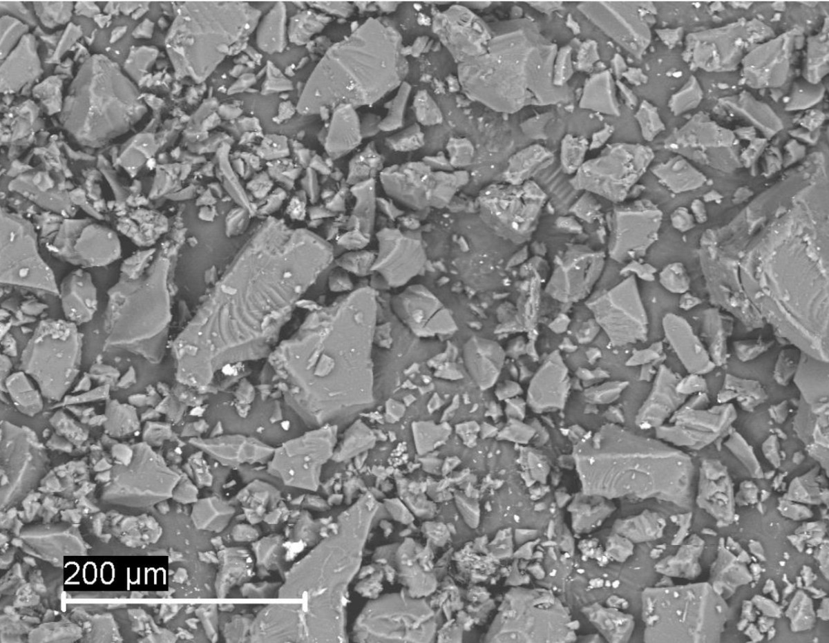 Detailaufnahme des Pulvers im Rasterelektronenmikroskop (DI Dr. R. Linke): Detailaufnahme des Pulvers im Rasterelektronenmikroskop (DI Dr. R. Linke)