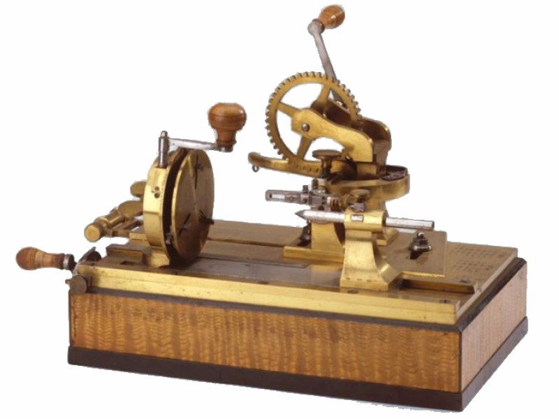 A guilloché machine: 