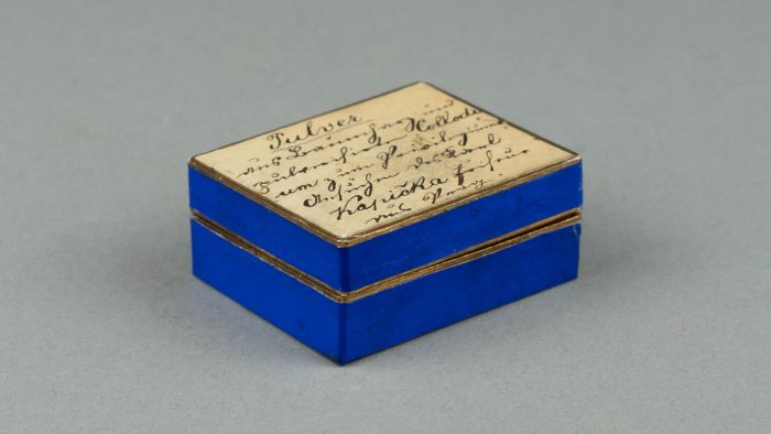 Die Ballsaison rückt näher …