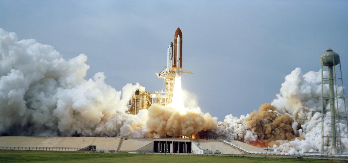 Start der Raumfähre Columbia zum Flug STS-9 am 28. November 1983 von Cape Canaveral: Start der Raumfähre Columbia zum Flug STS-9 am 28. November 1983 von Cape Canaveral