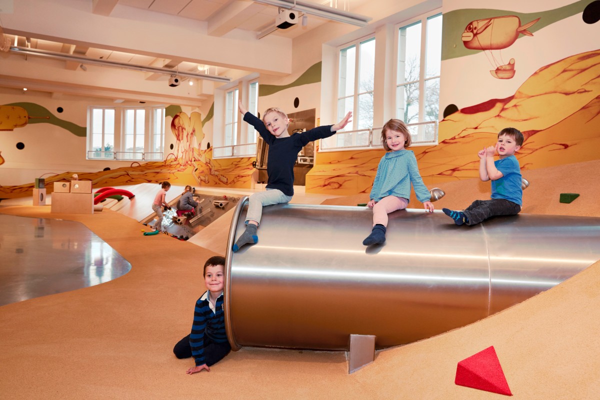 Die Erlebnis-Ausstellung miniXplore für Familien mit Kindern von 3–8 Jahren weckt Experimentierfreude und Bewegungsdrang