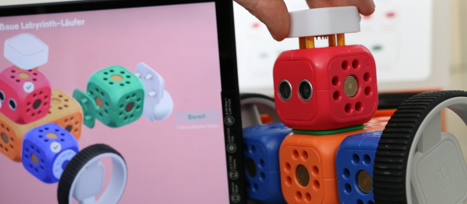 : Logorobo programmieren mit einem Tablet