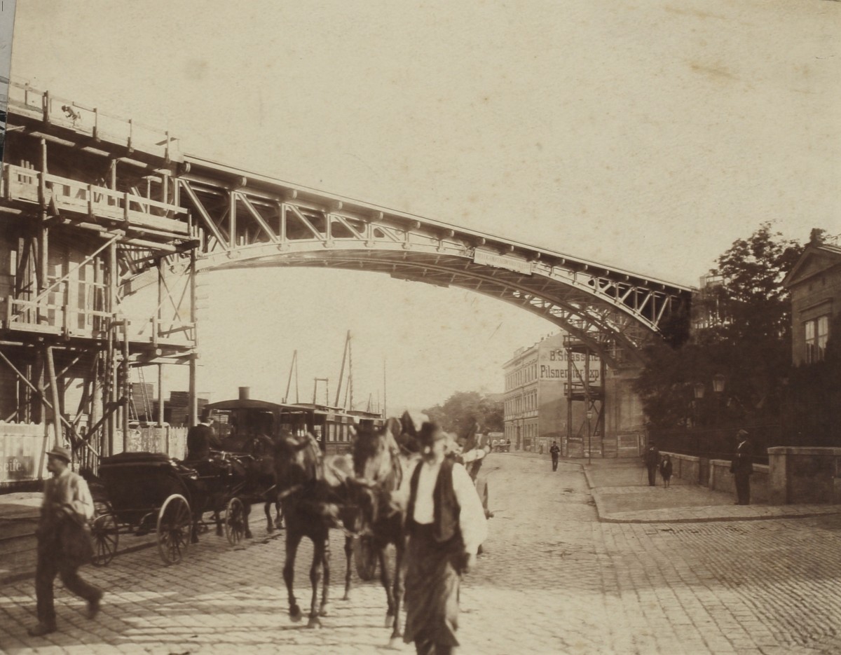 Brücke der Gürtellinie: Brücke der Gürtellinie über die Heilgenstädter Straße, Wien 1897, Fotobestand Albert Stächelin