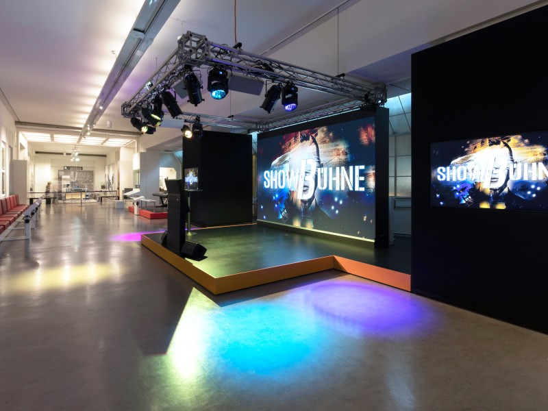 Ausstellungsansicht "Music Lounge" 4: