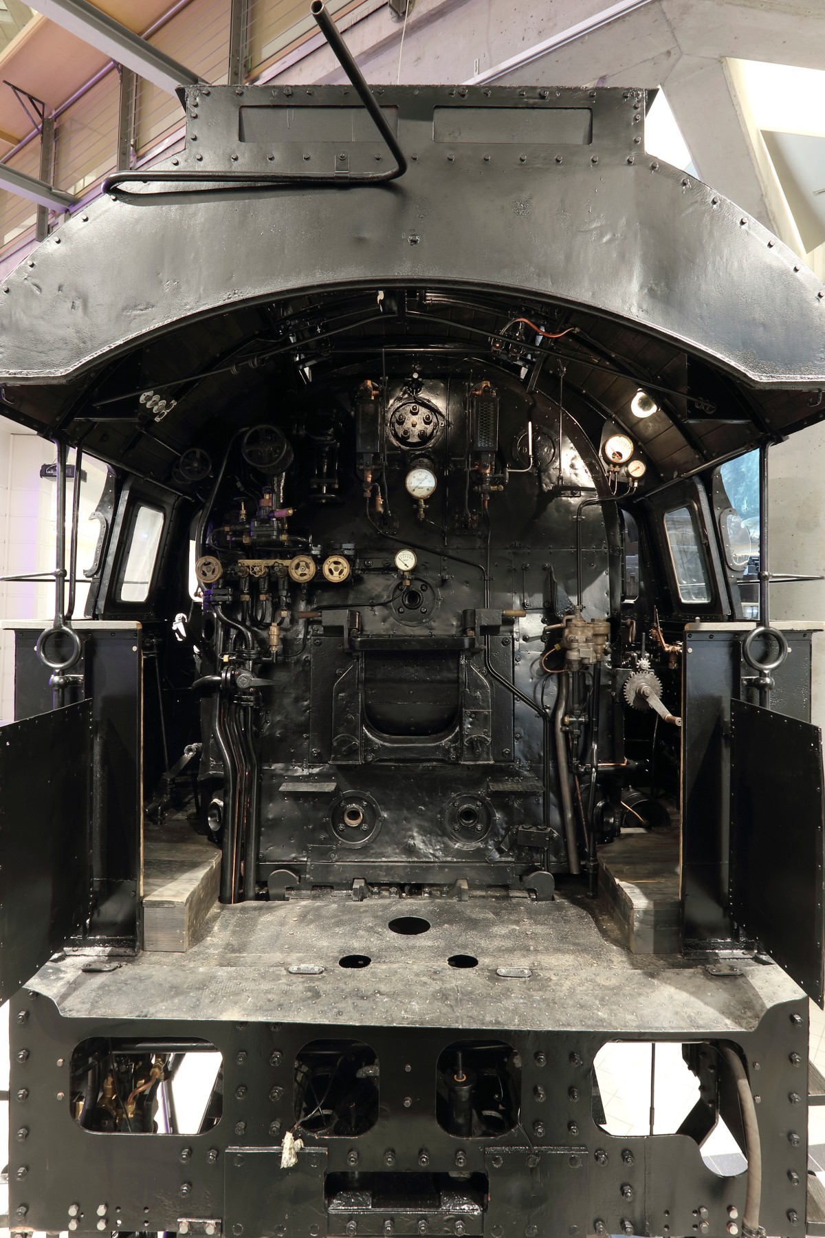 View of the driver’s cabin of the 12.10 steam locomotive