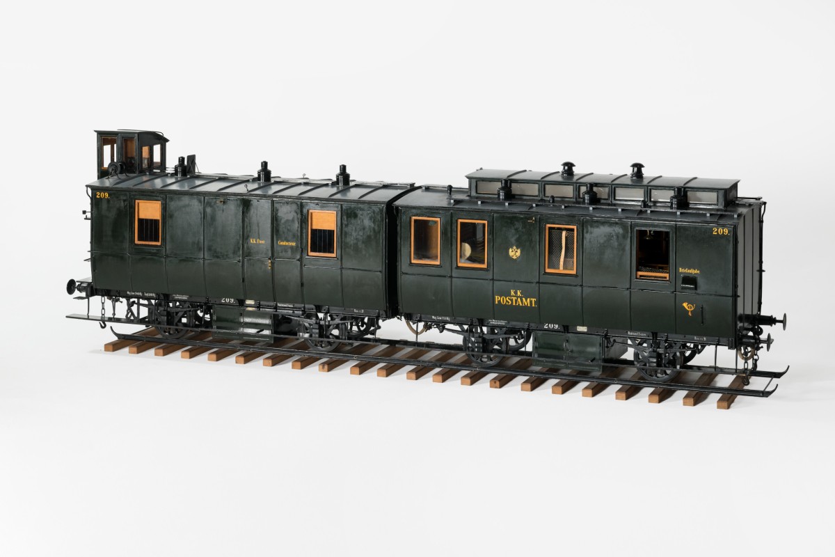 Zweiteiliger Bahnpostwagen Type FA, Modell (um 1900), Maßstab 1:5