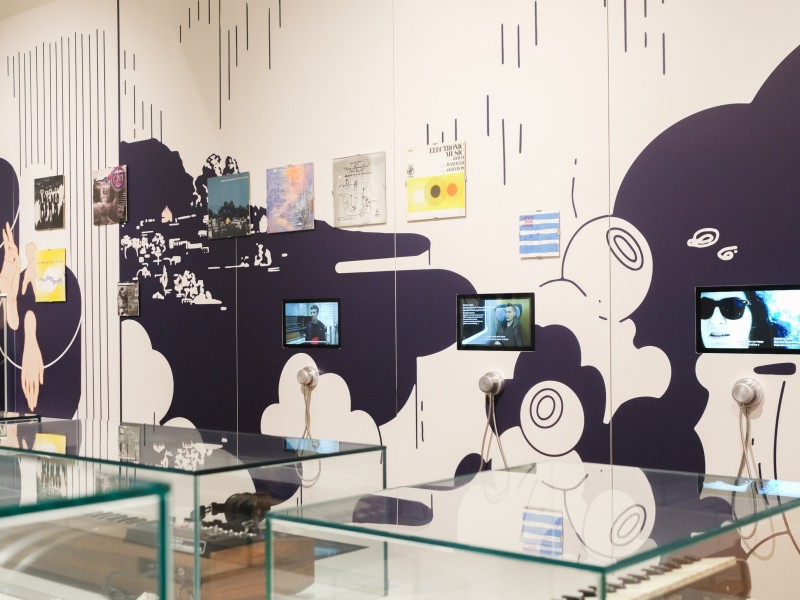 Die „Music Lounge“ im Museum befasst sich mit elektronischer Musik und stellt eine Reihe von Pionierinnen vor