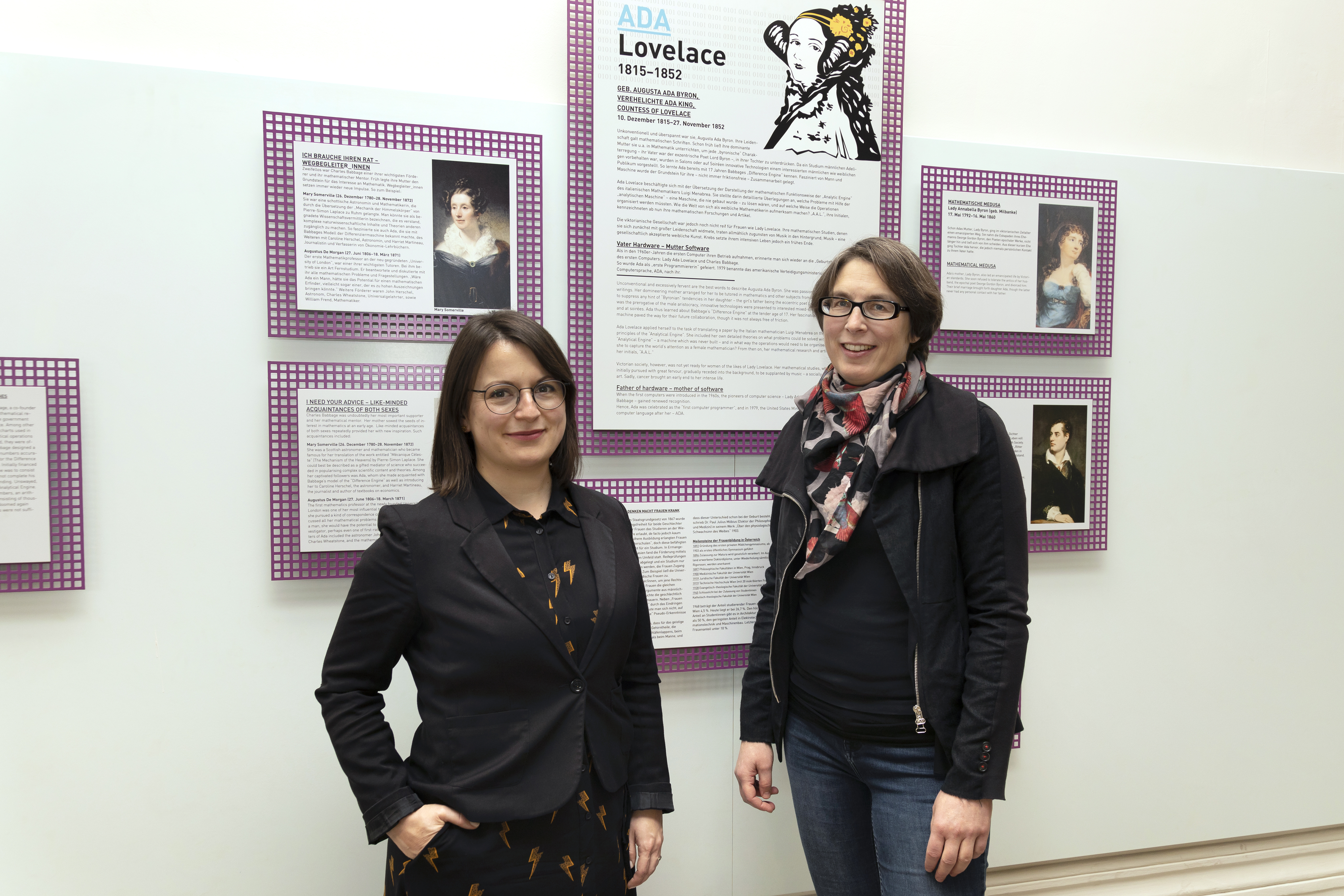 Sophie Gerber und Franziska Mühlbacher erzählen im Podcast „NetzImpuls“ mehr über die Frauengalerie und den „Fokus Gender“ am TMW