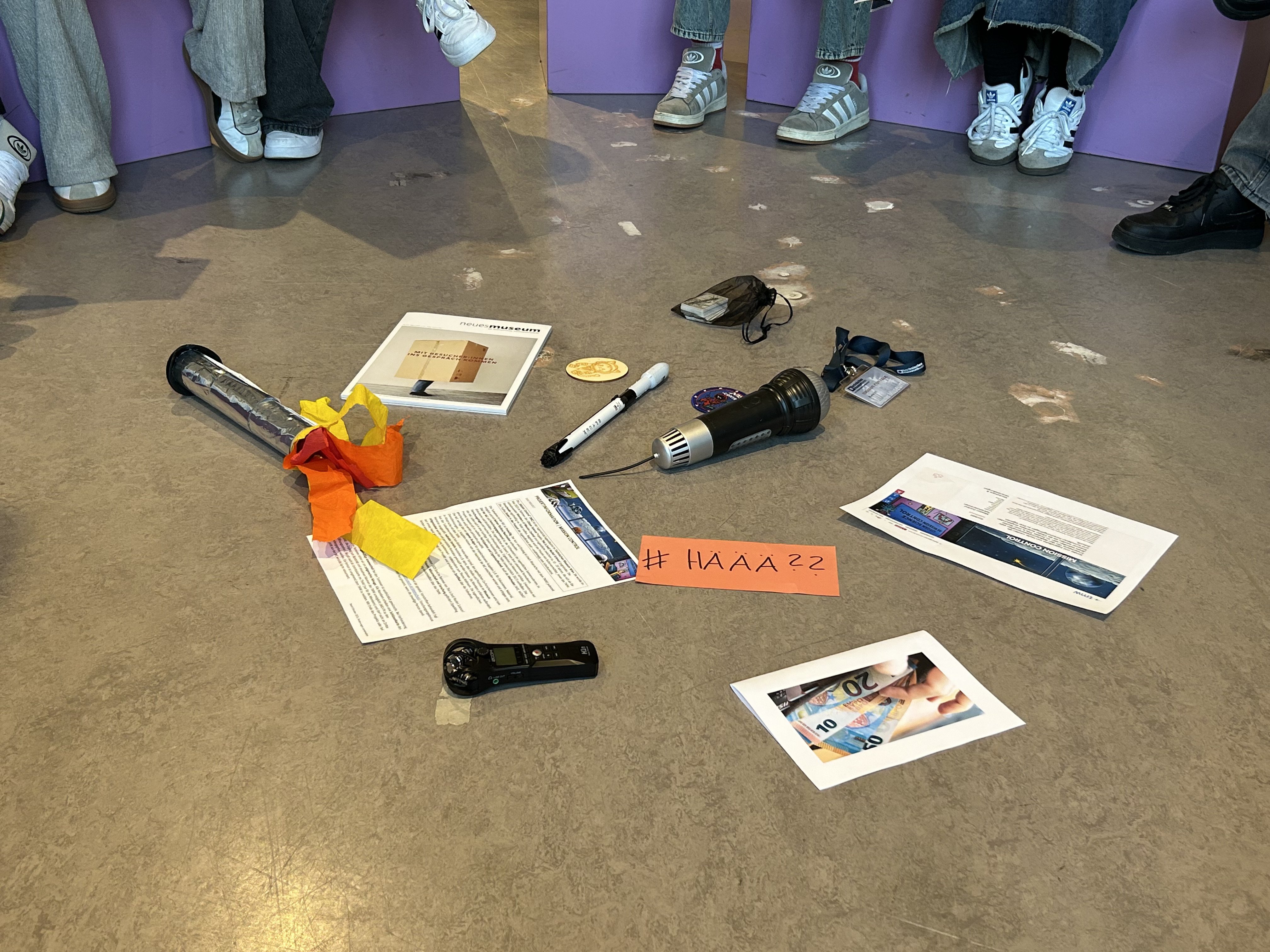 Planet Hunters use various items to tell potential new members about Mission Control’s activities and projects. The rocket, for example, symbolizes MC’s participation in the rocket exhibition featuring the CanSat winners at the TMW.
